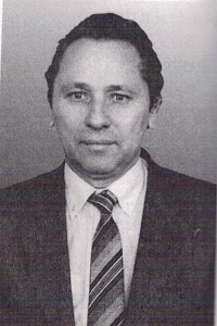 Зеликов Анатолий Яковлевич.